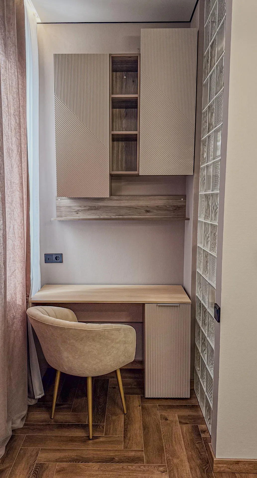 Теплый минимализм . Ремонт под ключ 57 м² в ЖК «HEADLINER»